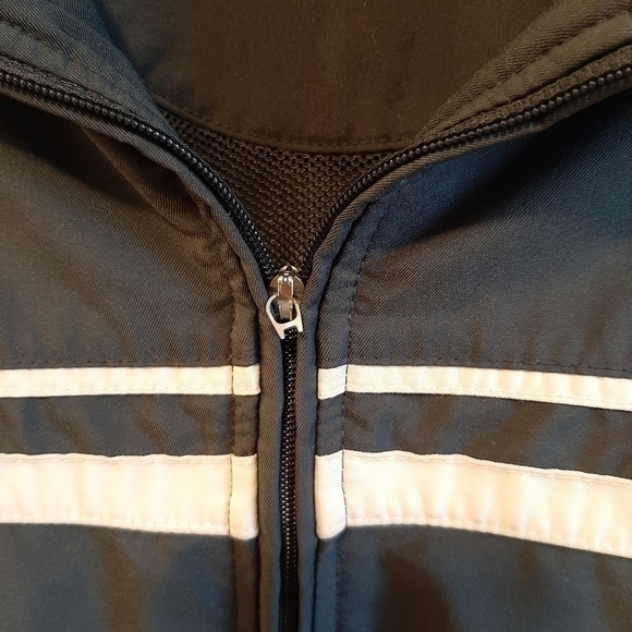 Nike Medium Retro 70s Athletic Lightweight Embroidered Lined Track Jacket Gray - Picture 7 of 7